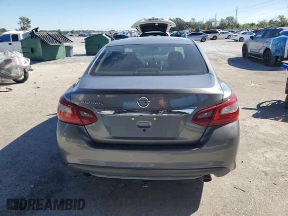 ✅ 2018 Nissan Altima SR • VIN: 1N4AL3AP4JC478372 • Lot: 91882035. Listed on Copart with 210,255 mi. Free auction sales archive from the USA and detailed vehicle history report at DreamBid. Image 6.