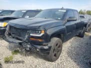✅ 2018 Chevrolet Silverado 1500 LT • VIN: 1GCVKREC7JZ304334 • Lot: 84803115. Wystawiony na Copart z przebiegiem 93 084 mil. Bezpłatny archiwum sprzedaży aukcyjnych z USA i szczegółowy raport historii pojazdu na DreamBid. Zdjęcie 1.