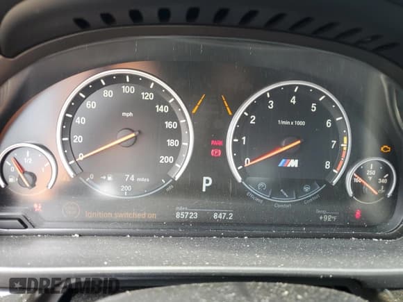 ✅ 2013 BMW M5 • VIN: WBSFV9C50DD096291 • Lot: 69560444. Listed on Copart with 85,723 mi. Free auction sales archive from the USA and detailed vehicle history report at DreamBid. Image 9.