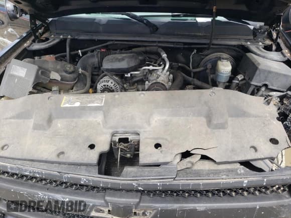 ✅ 2010 Chevrolet Silverado 1500 Work Truck • VIN: 1GCPCPEX4AZ198308 • Lot: 57963225. Listed on Copart with 77,926 mi. Free auction sales archive from the USA and detailed vehicle history report at DreamBid. Image 11.