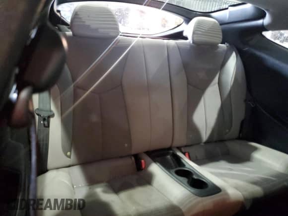 ✅ 2013 Hyundai Veloster RE:MIX • VIN: KMHTC6AD9DU140289 • Лот: 59853575. Размещён на Copart с пробегом 105 043 миль миль. Получите бесплатный доступ к архиву аукционных продаж из США и посмотрите подробный отчёт об истории автомобиля на DreamBid. Изображение 10.