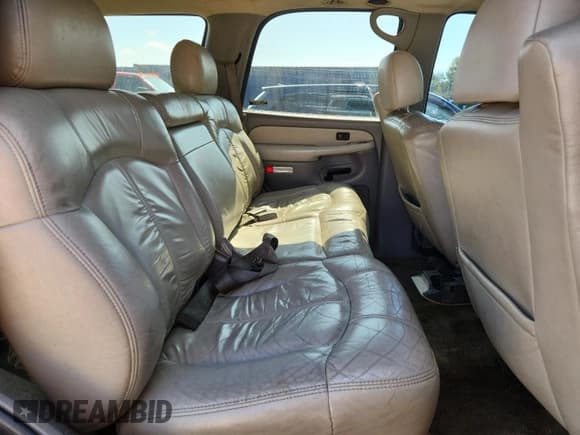 ✅ 2002 Chevrolet Tahoe LS • VIN: 1GNEK13Z92R153756 • Lot: 63943235. Listed on Copart with 260,678 mi. Free auction sales archive from the USA and detailed vehicle history report at DreamBid. Image 11.