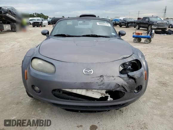 ✅ 2007 Mazda MX-5 Miata Sport • VIN: JM1NC25F170133320 • Лот: 88883175. Опубликован ранее на Copart с пробегом 140 411 миль. Бесплатный доступ к архиву аукционных продаж из США и подробный отчёт об истории автомобиля на DreamBid. Изображение 5.