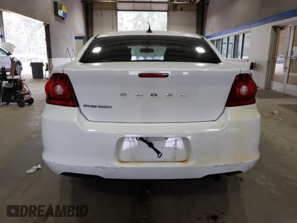 ✅ 2012 Dodge Avenger SE • VIN: 1C3CDZAB9CN115035 • Lot: 80562134. Wystawiony na Copart z przebiegiem 125 128 mil. Bezpłatny archiwum sprzedaży aukcyjnych z USA i szczegółowy raport historii pojazdu na DreamBid. Zdjęcie 6.