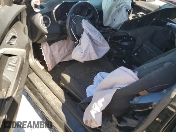 ✅ 2020 Chevrolet Camaro 1LT • VIN: 1G1FB1RX6L0110915 • Lot: 81997815. Listed on Copart with Not provided. Free auction sales archive from the USA and detailed vehicle history report at DreamBid. Image 8.