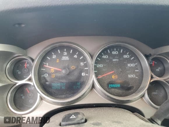 ✅ 2013 Chevrolet Silverado 1500 LT • VIN: 1GCRKSE04DZ259730 • Lot: 70298295. Listed on Copart with 93,791 mi. Free auction sales archive from the USA and detailed vehicle history report at DreamBid. Image 9.