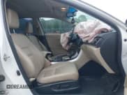 ✅ 2017 Honda Accord EX-L • VIN: 1HGCR2F87HA034102 • Lot: 42639904. Wystawiony na IAAI z przebiegiem 71 878 mil. Bezpłatny archiwum sprzedaży aukcyjnych z USA i szczegółowy raport historii pojazdu na DreamBid. Zdjęcie 5.