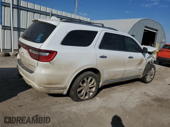 ✅ 2016 Dodge Durango Citadel • VIN: 1C4SDJET2GC413102 • Lot: 84803545. Wystawiony na Copart z przebiegiem Nie podano. Bezpłatny archiwum sprzedaży aukcyjnych z USA i szczegółowy raport historii pojazdu na DreamBid. Zdjęcie 3.