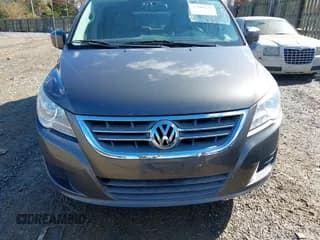 ✅ 2010 Volkswagen Routan SE • VIN: 2V4RW3D11AR323285 • Лот: 43584629. Опубликован ранее на IAAI с пробегом 194 130 миль. Бесплатный доступ к архиву аукционных продаж из США и подробный отчёт об истории автомобиля на DreamBid. Изображение 6.
