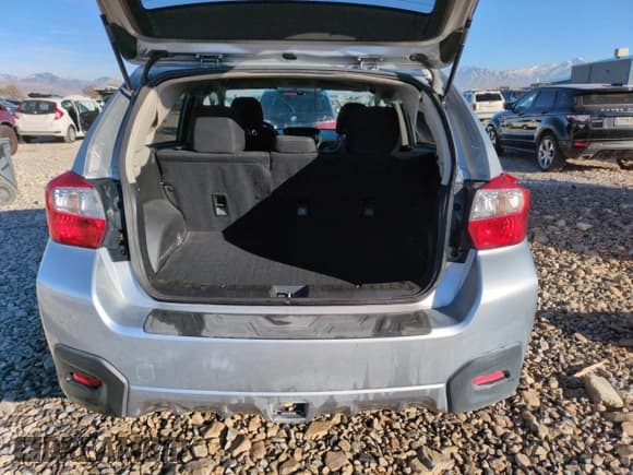 ✅ 2013 Subaru Crosstrek Premium • VIN: JF2GPACC2D2835650 • Lot: 81247294. Listed on Copart with 126,909 mi. Free auction sales archive from the USA and detailed vehicle history report at DreamBid. Image 6.