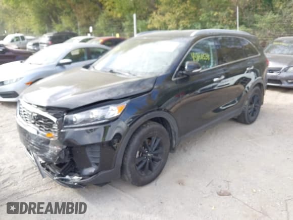 ✅ 2020 Kia Sorento LX • VIN: 5XYPG4A35LG682172 • Lot: 43468534. Wystawiony na IAAI z przebiegiem 78 916 mil. Bezpłatny archiwum sprzedaży aukcyjnych z USA i szczegółowy raport historii pojazdu na DreamBid. Zdjęcie 17.