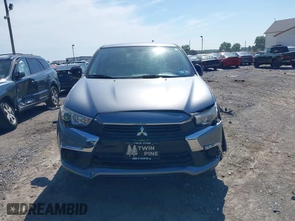 ✅ 2017 Mitsubishi Outlander ES • VIN: JA4AR3AU3HZ000427 • Lot: 42242515. Listed on IAAI with 106,093 mi. Free auction sales archive from the USA and detailed vehicle history report at DreamBid. Image 12.