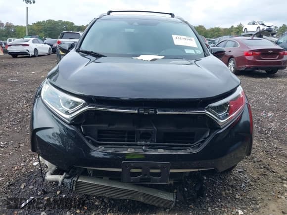 ✅ 2019 Honda CR-V EX-L • VIN: 7FARW2H8XKE057729 • Lot: 43279190. Listed on IAAI with 59,691 mi. Free auction sales archive from the USA and detailed vehicle history report at DreamBid. Image 12.