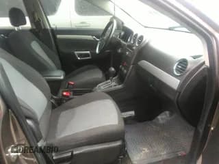 ✅ 2012 Chevrolet Captiva Sport LT • VIN: 3GNAL3E53CS530582 • Lot: 40779262. Wystawiony na IAAI z przebiegiem 192 222 mil. Bezpłatny archiwum sprzedaży aukcyjnych z USA i szczegółowy raport historii pojazdu na DreamBid. Zdjęcie 5.