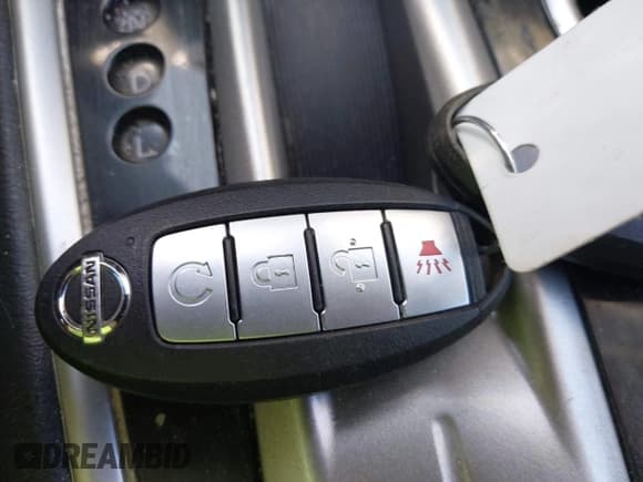 ✅ 2019 Nissan Pathfinder S • VIN: 5N1DR2MM7KC646276 • Lot: 42394605. Listed on IAAI with 75,708 mi. Free auction sales archive from the USA and detailed vehicle history report at DreamBid. Image 11.