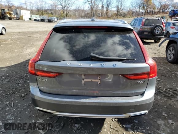 ✅ 2017 Volvo V90 • VIN: YV4A22NL2H1006186 • Лот: 80231784. Опубликован ранее на Copart с пробегом 79 486 миль. Бесплатный доступ к архиву аукционных продаж из США и подробный отчёт об истории автомобиля на DreamBid. Изображение 6.