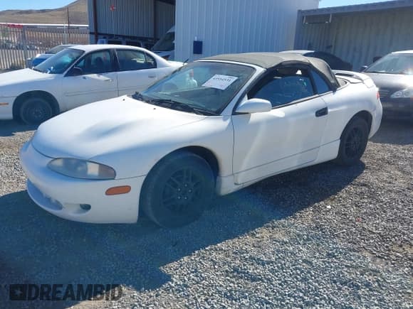 ✅ 1996 Mitsubishi Eclipse GS • VIN: 4A3AX35GXTE417301 • Lot: 43554531. Wystawiony na IAAI z przebiegiem 201 976 mil. Bezpłatny archiwum sprzedaży aukcyjnych z USA i szczegółowy raport historii pojazdu na DreamBid. Zdjęcie 2.