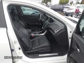 ✅ 2016 Acura TLX • VIN: 19UUB1F3XGA004646 • Лот: 43693729. Опубликован ранее на IAAI с пробегом 113 564 миль. Бесплатный доступ к архиву аукционных продаж из США и подробный отчёт об истории автомобиля на DreamBid. Изображение 5.