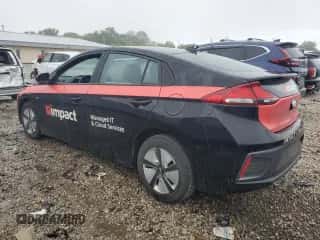 ✅ 2020 Hyundai Ioniq Blue • VIN: KMHC65LC3LU231577 • Лот: 72741224. Размещён на Copart с пробегом 67 251 миль миль. Получите бесплатный доступ к архиву аукционных продаж из США и посмотрите подробный отчёт об истории автомобиля на DreamBid. Изображение 2.