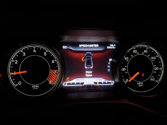 ✅ 2014 Jeep Cherokee Limited • VIN: 1C4PJMDSXEW246962 • Lot: 93328325. Listed on Copart with 145,019 mi. Free auction sales archive from the USA and detailed vehicle history report at DreamBid. Image 9.