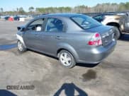 ✅ 2007 Chevrolet Aveo LS • VIN: KL1TD56607B086460 • Lot: 41673434. Wystawiony na IAAI z przebiegiem 86 648 mil. Bezpłatny archiwum sprzedaży aukcyjnych z USA i szczegółowy raport historii pojazdu na DreamBid. Zdjęcie 3.