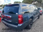 ✅ 2008 Chevrolet Suburban 3LT • VIN: 1GNFC16068R157786 • Лот: 43741637. Опубликован ранее на IAAI с пробегом 199 979 миль. Бесплатный доступ к архиву аукционных продаж из США и подробный отчёт об истории автомобиля на DreamBid. Изображение 4.