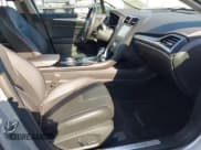 ✅ 2013 Ford Fusion Titanium • VIN: 3FA6P0SU5DR373620 • Lot: 42414028. Wystawiony na IAAI z przebiegiem 145 153 mil. Bezpłatny archiwum sprzedaży aukcyjnych z USA i szczegółowy raport historii pojazdu na DreamBid. Zdjęcie 5.