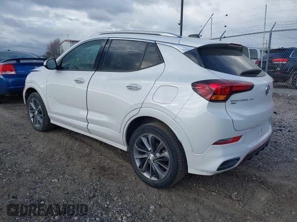 ✅ 2021 Buick Encore GX Essence • VIN: KL4MMGSL6MB038780 • Lot: 42026247. Listed on IAAI with 51,244 mi. Free auction sales archive from the USA and detailed vehicle history report at DreamBid. Image 3.
