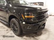 ✅ 2024 Ford F-150 XLT • VIN: 1FTEW3LP6RFC22454 • Lot: 43657512. Wystawiony na IAAI z przebiegiem 6 214 mil. Bezpłatny archiwum sprzedaży aukcyjnych z USA i szczegółowy raport historii pojazdu na DreamBid. Zdjęcie 19.
