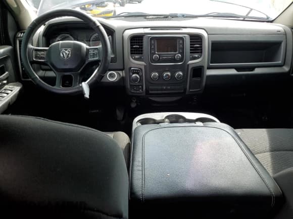 ✅ 2019 Ram 1500 Tradesman • VIN: 1C6RR7FT9KS553199 • Lot: 81561735. Wystawiony na Copart z przebiegiem Nie podano. Bezpłatny archiwum sprzedaży aukcyjnych z USA i szczegółowy raport historii pojazdu na DreamBid. Zdjęcie 8.