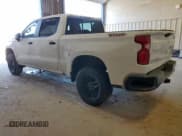 ✅ 2021 Chevrolet Silverado 1500 LT Trail Boss • VIN: 1GCPYFEL8MZ315384 • Lot: 66251155. Wystawiony na Copart z przebiegiem 110 053 mil. Bezpłatny archiwum sprzedaży aukcyjnych z USA i szczegółowy raport historii pojazdu na DreamBid. Zdjęcie 2.