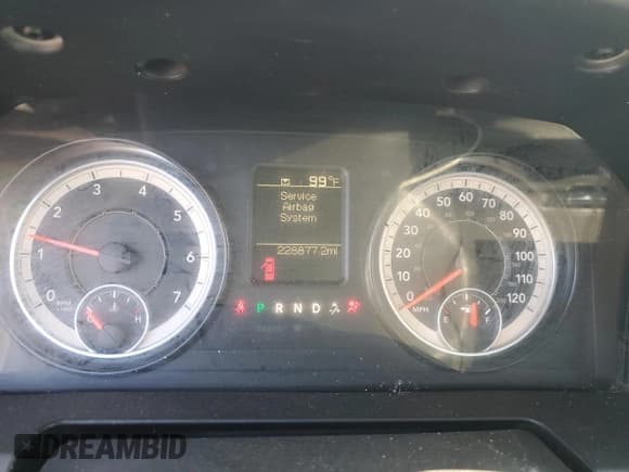 ✅ 2017 Ram 1500 Tradesman • VIN: 3C6JR6DT1HG704465 • Lot: 70374155. Listed on Copart with 228,877 mi. Free auction sales archive from the USA and detailed vehicle history report at DreamBid. Image 9.