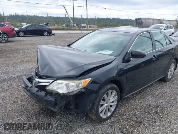 ✅ 2012 Toyota Camry XLE • VIN: 4T1BK1FK3CU505959 • Лот: 43290935. Опубликован ранее на IAAI с пробегом 172 052 миль. Бесплатный доступ к архиву аукционных продаж из США и подробный отчёт об истории автомобиля на DreamBid. Изображение 2.