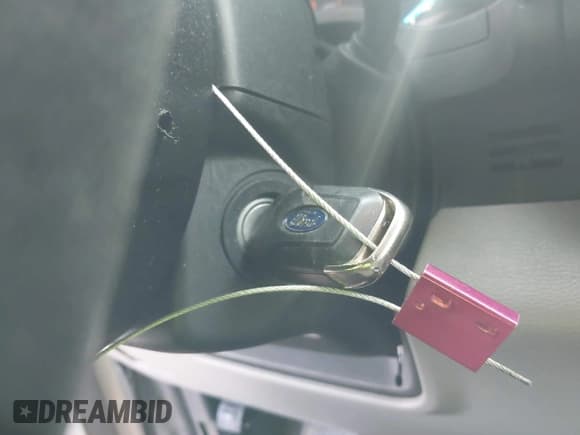 ✅ 2017 Ford F-150 XL • VIN: 1FTEW1CF2HKE45012 • Лот: 42038478. Опубликован ранее на IAAI с пробегом 76 284 миль. Бесплатный доступ к архиву аукционных продаж из США и подробный отчёт об истории автомобиля на DreamBid. Изображение 11.