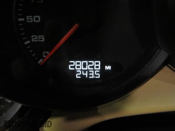 ✅ 2015 Porsche 911 Carrera • VIN: WP0CA2A94FS141153 • Lot: 69664174. Listed on Copart with 28,028 mi. Free auction sales archive from the USA and detailed vehicle history report at DreamBid. Image 8.