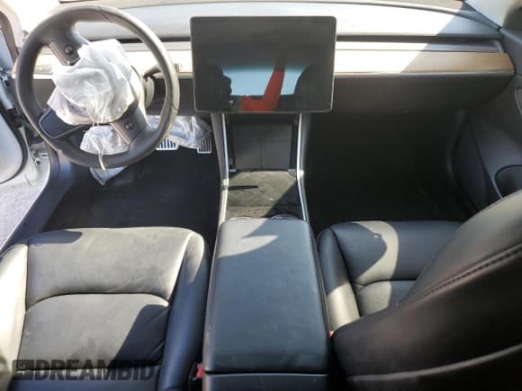 ✅ 2020 Tesla Model 3 Standard Range Plus • VIN: 5YJ3E1EA9LF745938 • Lot: 92866565. Listed on Copart with 55,527 mi. Free auction sales archive from the USA and detailed vehicle history report at DreamBid. Image 8.