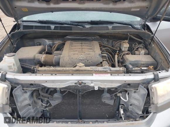 ✅ 2013 Toyota Tundra • VIN: 5TFDW5F10DX300132 • Lot: 43132015. Wystawiony na IAAI z przebiegiem 168 696 mil. Bezpłatny archiwum sprzedaży aukcyjnych z USA i szczegółowy raport historii pojazdu na DreamBid. Zdjęcie 10.