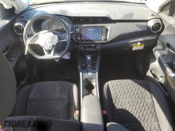 ✅ 2022 Nissan Kicks SV • VIN: 3N1CP5CV4NL499038 • Лот: 85706895. Опубликован ранее на Copart с пробегом 32 942 миль. Бесплатный доступ к архиву аукционных продаж из США и подробный отчёт об истории автомобиля на DreamBid. Изображение 8.