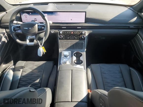 ✅ 2025 Genesis GV80 Coupe 3.5T • VIN: KMUJAESC7SU228902 • Lot: 56232095. Wystawiony na Copart z przebiegiem 6 737 mil. Bezpłatny archiwum sprzedaży aukcyjnych z USA i szczegółowy raport historii pojazdu na DreamBid. Zdjęcie 8.