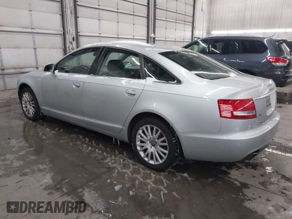 ✅ 2006 Audi A6 3.2L • VIN: WAUDH74F96N136332 • Lot: 41531353. Listed on IAAI with 140,914 mi. Free auction sales archive from the USA and detailed vehicle history report at DreamBid. Image 3.