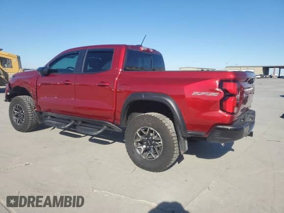 2023 Chevrolet Colorado 4WD ZR2 с VIN 1GCPTFEK2P1230663, выставлен на аукционе Copart как лот 42185015 с пробегом 5 927 миль миль и Списание • Salvage title. История ставок и продаж доступна на DreamBid. Изображение 2.