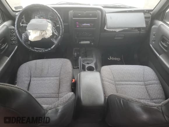 ✅ 1999 Jeep Cherokee SE • VIN: 1J4FF28S3XL672857 • Lot: 62032845. Listed on Copart with 192,486 mi. Free auction sales archive from the USA and detailed vehicle history report at DreamBid. Image 8.