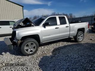 ✅ 2018 Chevrolet Silverado 1500 Custom • VIN: 1GCVKPEH4JZ279733 • Lot: 46327145. Wystawiony na Copart z przebiegiem 87 965 mil. Bezpłatny archiwum sprzedaży aukcyjnych z USA i szczegółowy raport historii pojazdu na DreamBid. Zdjęcie 1.