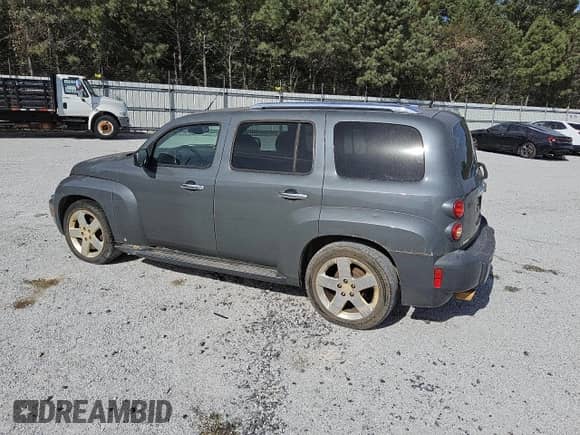 2008 Chevrolet HHR LT z VIN 3GNCA53P48S703225, wystawiony jako Copart lot #78643274 z przebiegiem 385 002 mil mil oraz Czysty tytuł • Clean title. Historia ofert i sprzedaży dostępna na DreamBid. Obrazek 2.