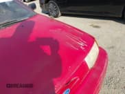 ✅ 1993 Ford Escort • VIN: 1FAPP14J2PW292170 • Lot: 43236680. Wystawiony na IAAI z przebiegiem 27 311 mil. Bezpłatny archiwum sprzedaży aukcyjnych z USA i szczegółowy raport historii pojazdu na DreamBid. Zdjęcie 6.