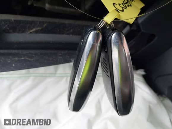 2018 Subaru Forester Touring z VIN JF2SJGWC3JH607000, wystawiony jako IAAI lot #42664722 z przebiegiem 30 857 mil mil oraz . Historia ofert i sprzedaży dostępna na DreamBid. Obrazek 11.