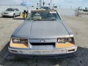 ✅ 1986 Ford Mustang GLX • VIN: 1FABP2731GF272764 • Lot: 73841704. Wystawiony na Copart z przebiegiem 11 671 mil. Bezpłatny archiwum sprzedaży aukcyjnych z USA i szczegółowy raport historii pojazdu na DreamBid. Zdjęcie 5.