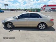 ✅ 2003 Honda Accord EX • VIN: JHMCM56753C050624 • Lot: 42386085. Listed on IAAI with 204,126 mi. Free auction sales archive from the USA and detailed vehicle history report at DreamBid. Image 14.