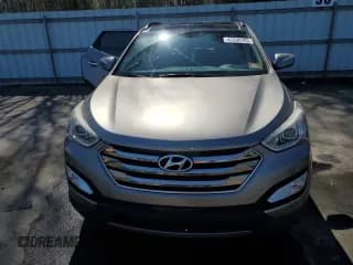 ✅ 2016 Hyundai Santa Fe • VIN: 5XYZUDLB2GG308159 • Лот: 47830703. Опубликован ранее на Copart с пробегом 70 682 миль. Бесплатный доступ к архиву аукционных продаж из США и подробный отчёт об истории автомобиля на DreamBid. Изображение 5.