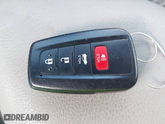 2021 Toyota Camry SE with VIN 4T1T11BK7MU024885, listed as a IAAI auction lot 43113875 with 62,020 mi miles and . Bid and sale history available at DreamBid. Image 11.